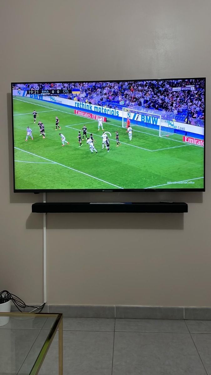 Supplied IPTV viewing image 6